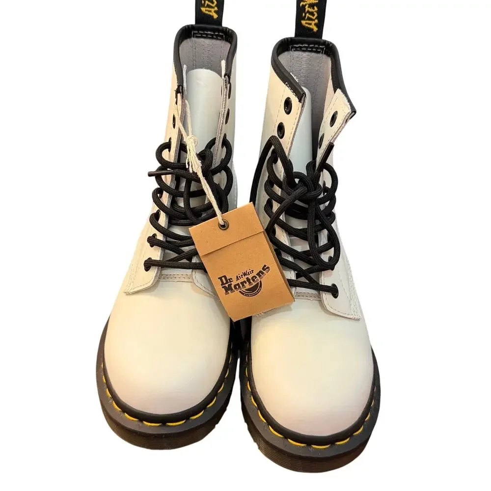 New with tag Dr Martens AirWair smooth leather combat boots US 5 punk grunge Y2K